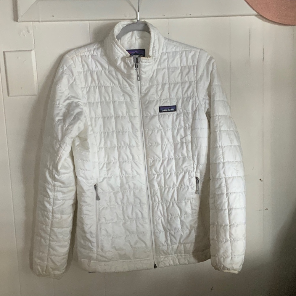 Patagonia Ladies jacket white small
